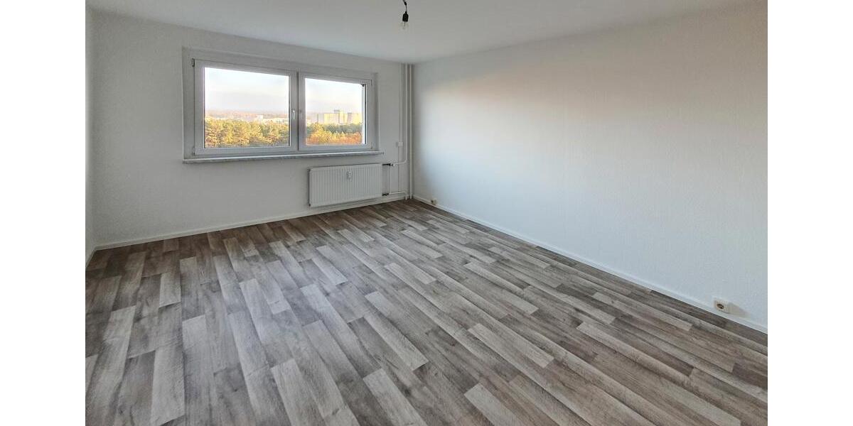 Etagenwohnung Neubrandenburg Datzeberg - 3 Zimmer, 69 m&sup2;, 209&euro; | Angebot:26675540