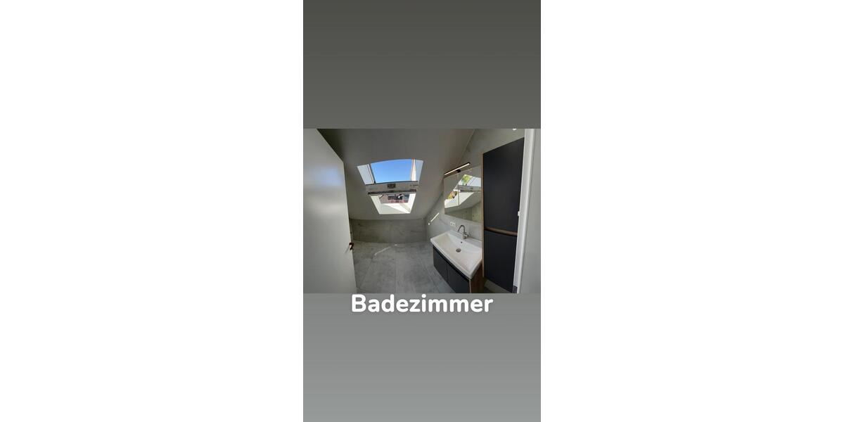Dachgeschoßwohnung Gronau (Westfahlen) - 3 Zimmer, 110 m&sup2;, 1.100&euro; | Angebot:26423163