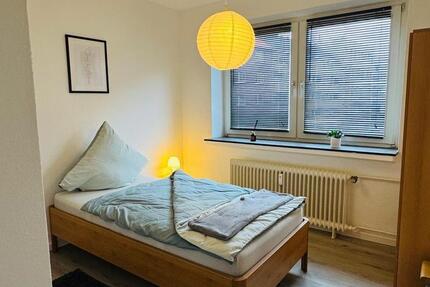 Wohnen auf Zeit Wilhelmshaven Heppens - 50 Zimmer, 300 m&sup2;, 20&euro; | Angebot:26553815