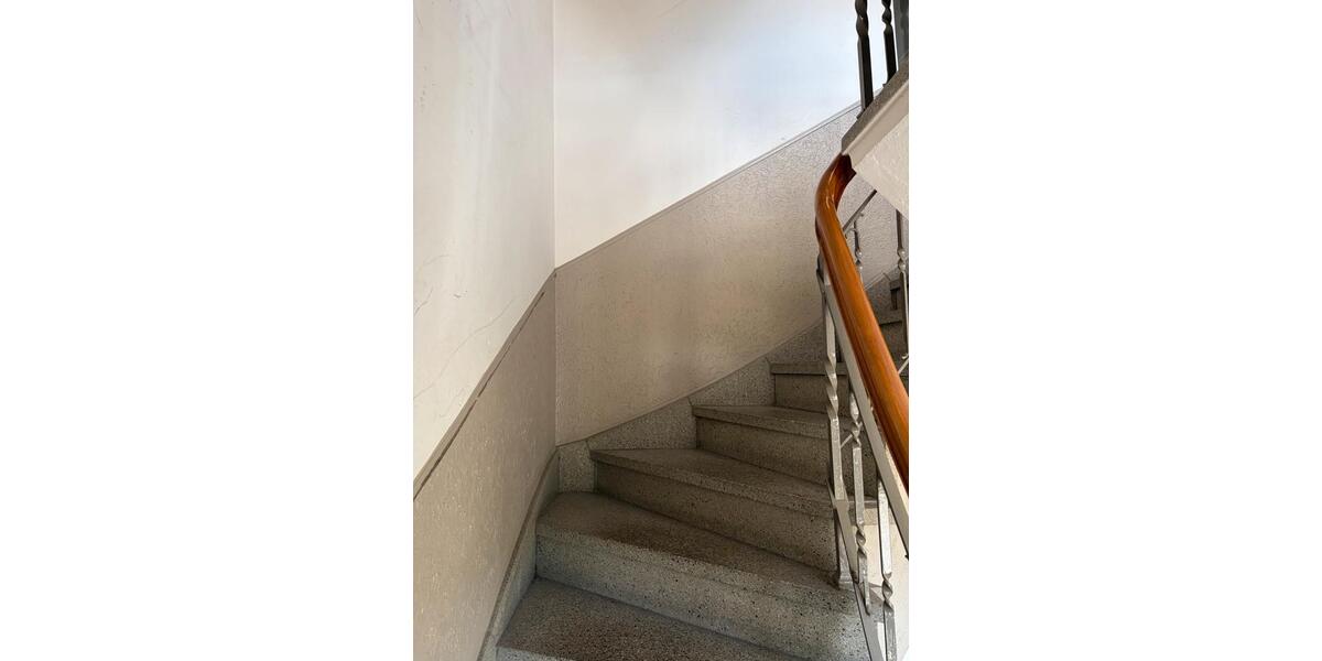 Dachgeschoßwohnung Waldbröl - 2 Zimmer, 47 m&sup2;, 420&euro; | Angebot:26564958