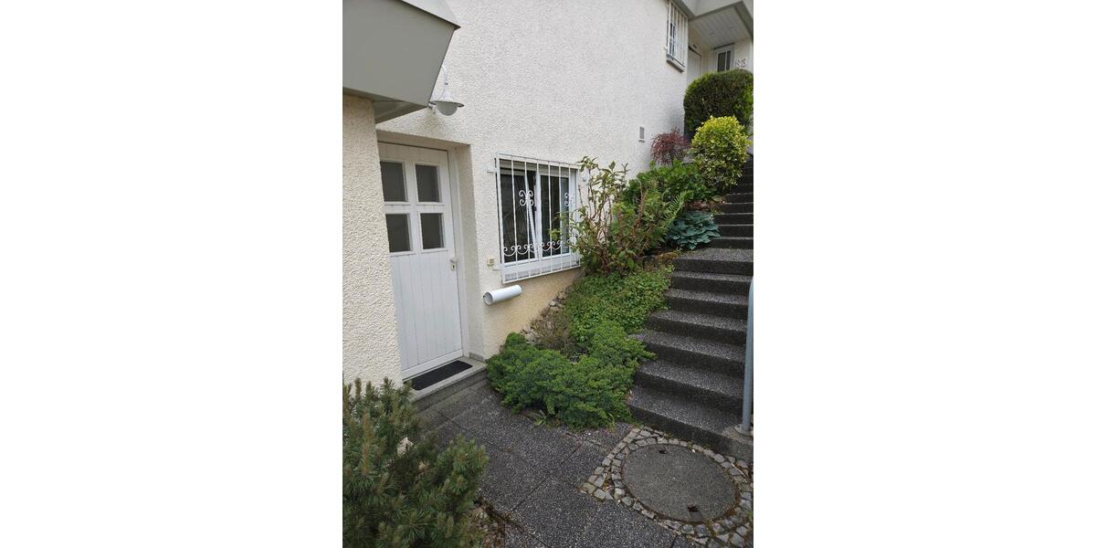 Erdgeschoßwohnung Nürtingen - 1 Zimmer, 42 m&sup2;, 590&euro; | Angebot:26603043