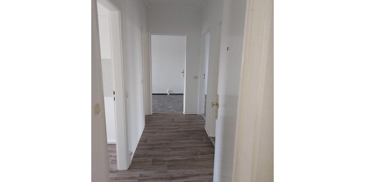 Etagenwohnung Aschersleben - 3 Zimmer, 62 m&sup2;, 312&euro; | Angebot:26107061