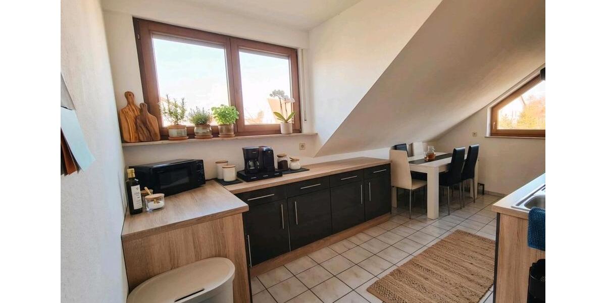 Dachgeschoßwohnung Bietigheim-Bissingen Bissingen - 3.5 Zimmer, 99 m&sup2;, 1.550&euro; | Angebot:25967870