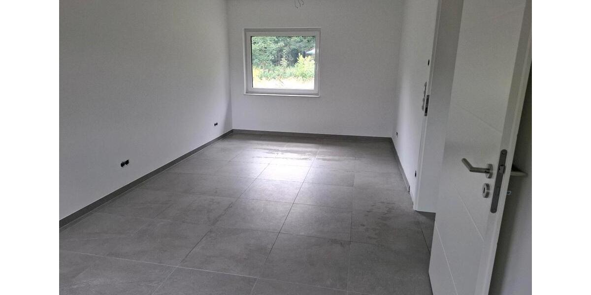 Doppelhaushälfte Hambühren - 3 Zimmer, 114 m&sup2;, 1.400&euro; | Angebot:21683298