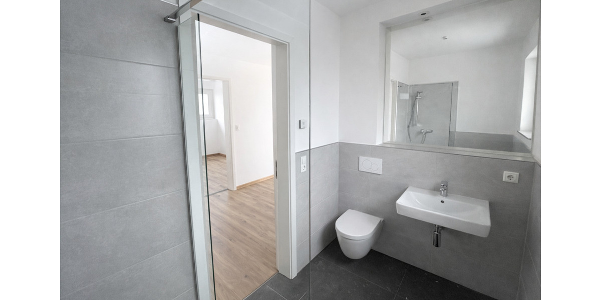 Etagenwohnung Marktredwitz - 4 Zimmer, 100 m&sup2;, 1.150&euro; | Angebot:20002217