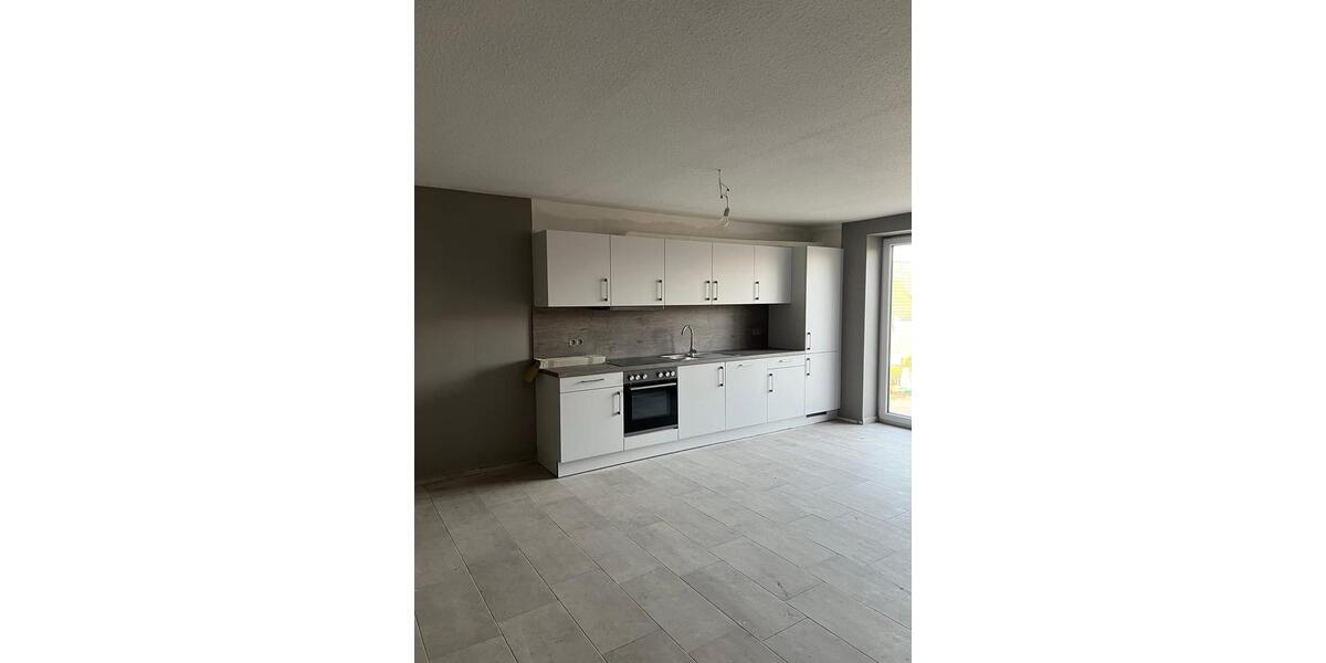 Erdgeschoßwohnung Albersdorf - 3 Zimmer, 85 m&sup2;, 1.100&euro; | Angebot:24869499