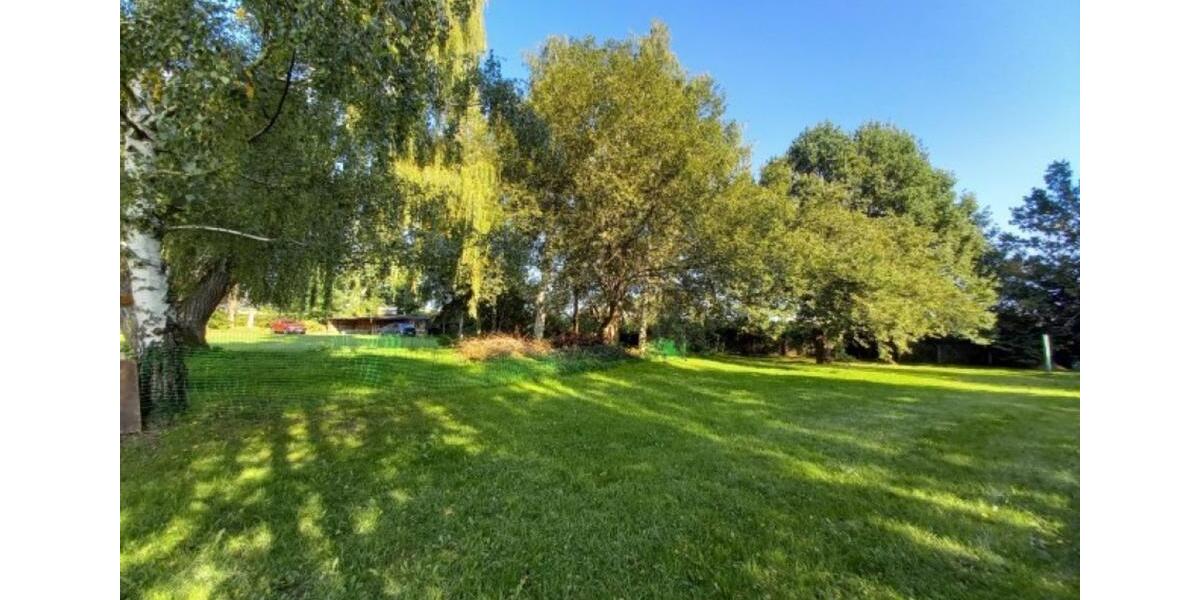 Dachgeschoßwohnung Oberlungwitz - 5 Zimmer, 110 m&sup2;, 550&euro; | Angebot:24384945