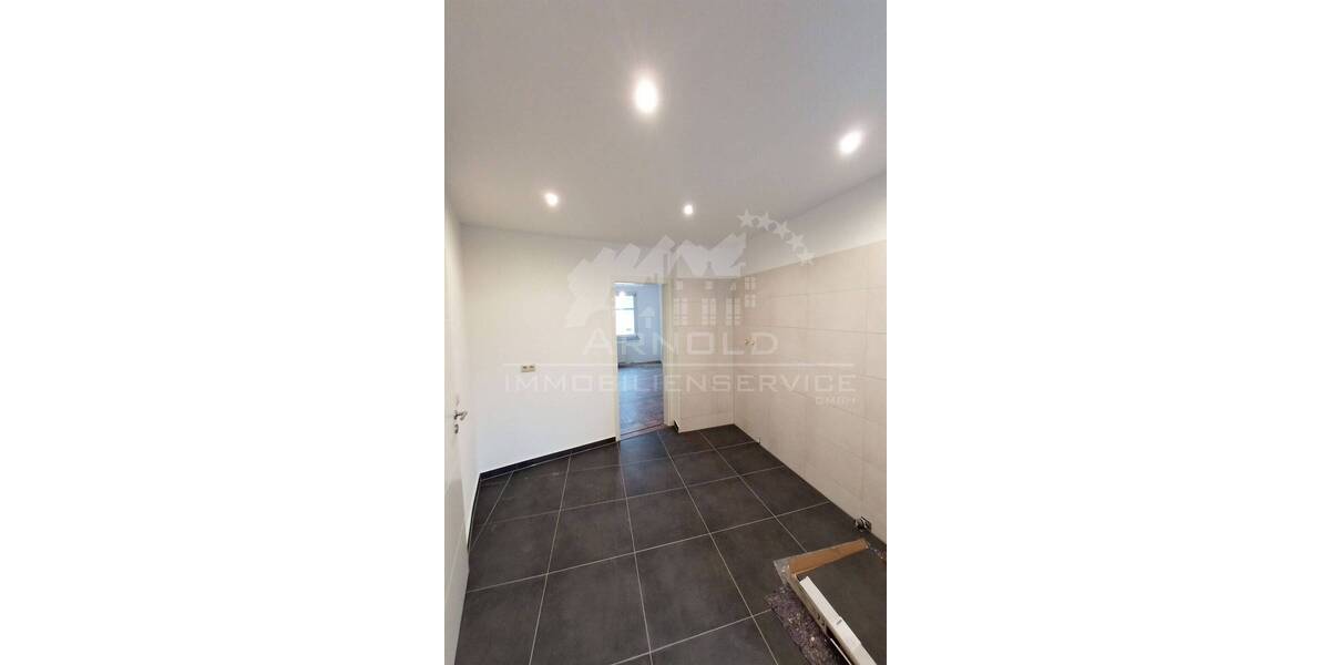 Etagenwohnung Flöha - 4 Zimmer, 100 m&sup2;, 600&euro; | Angebot:26017667