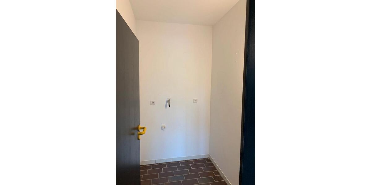 Wohnen auf Zeit Detmold - 2 Zimmer, 68 m&sup2;, 890&euro; | Angebot:23851255