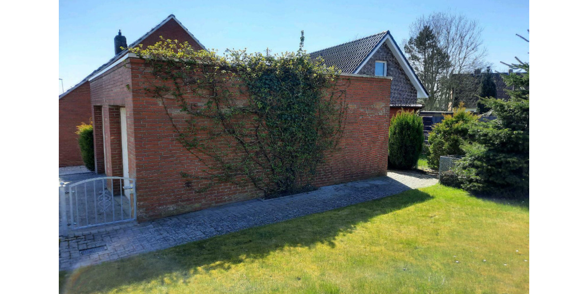 Etagenwohnung Upgant-Schott Schott - 4 Zimmer, 86 m&sup2;, 670&euro; | Angebot:25057927