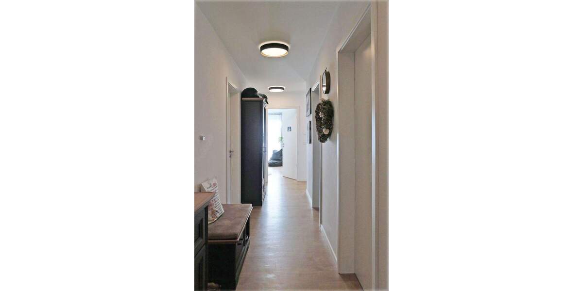 Etagenwohnung Horneburg - 4 Zimmer, 127 m&sup2;, 1.775&euro; | Angebot:26154829