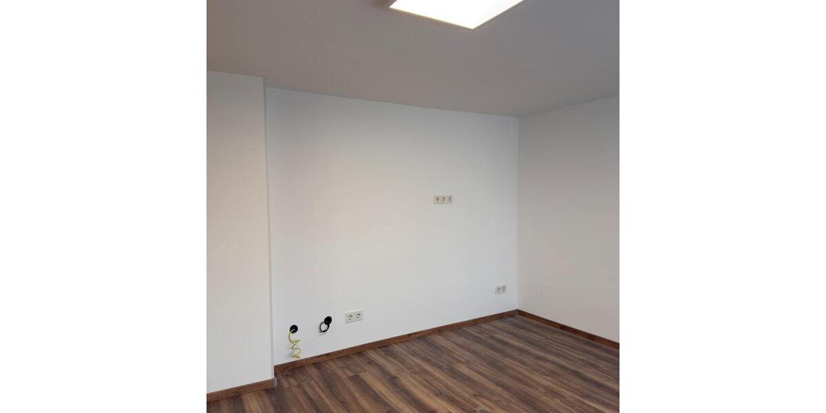 Erdgeschoßwohnung Burbach - 3 Zimmer, 70 m&sup2;, 700&euro; | Angebot:26534149