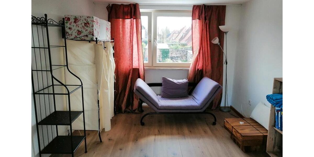 Dachgeschoßwohnung Mölln - 1 Zimmer, 33 m&sup2;, 250&euro; | Angebot:25538663