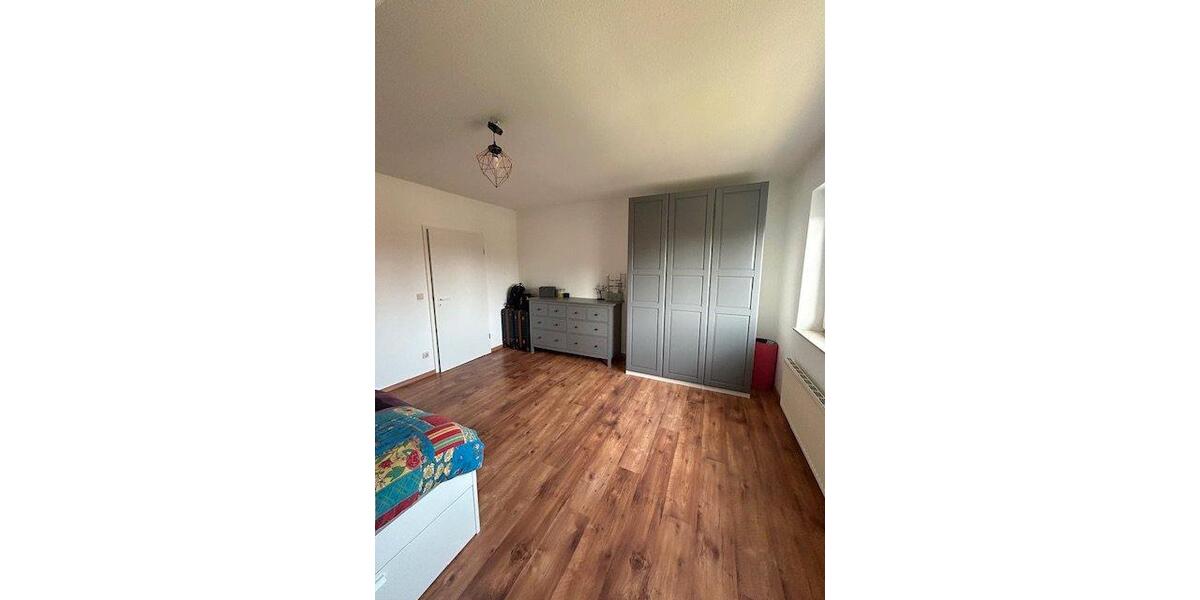 Dachgeschoßwohnung Spelle - 3 Zimmer, 85 m&sup2;, 690&euro; | Angebot:26048290