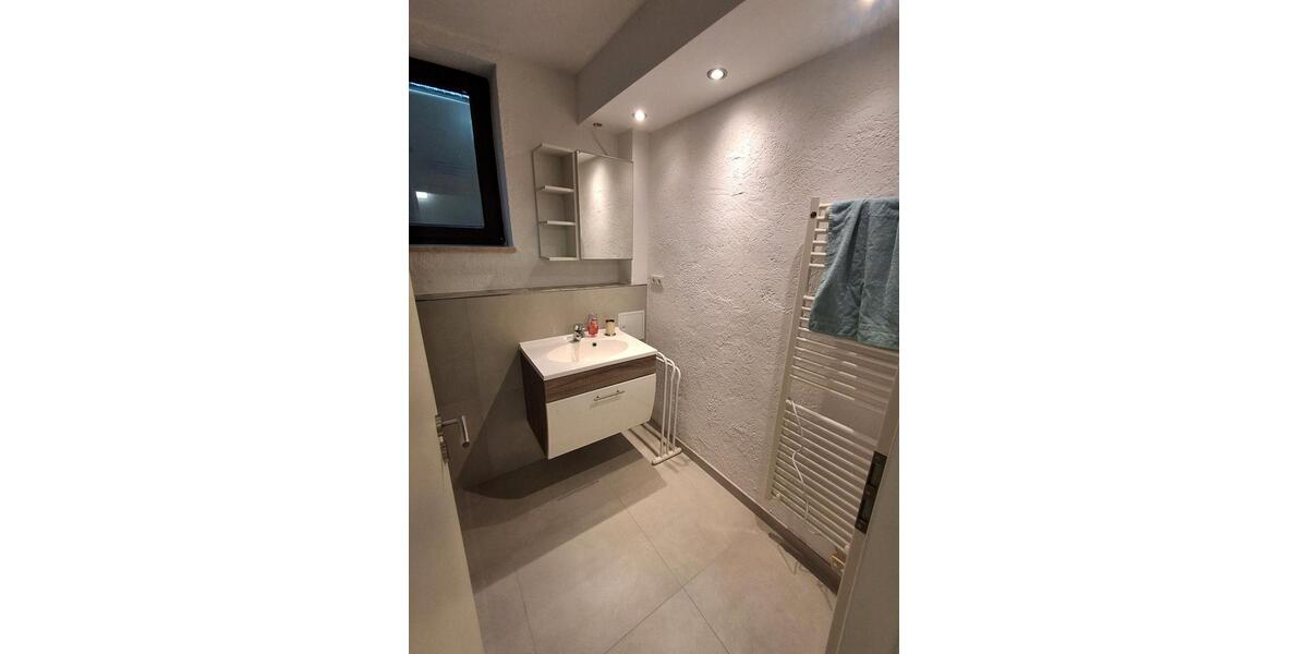 Wohnen auf Zeit Gilching - 2 Zimmer, 12 m&sup2;, 700&euro; | Angebot:24447304