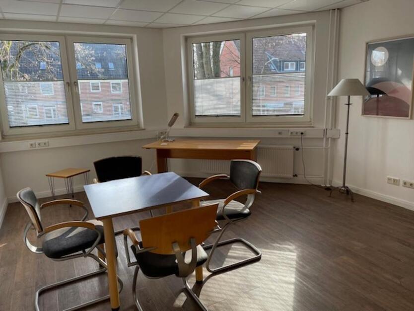 Heller Therapieraum in Norderstedt