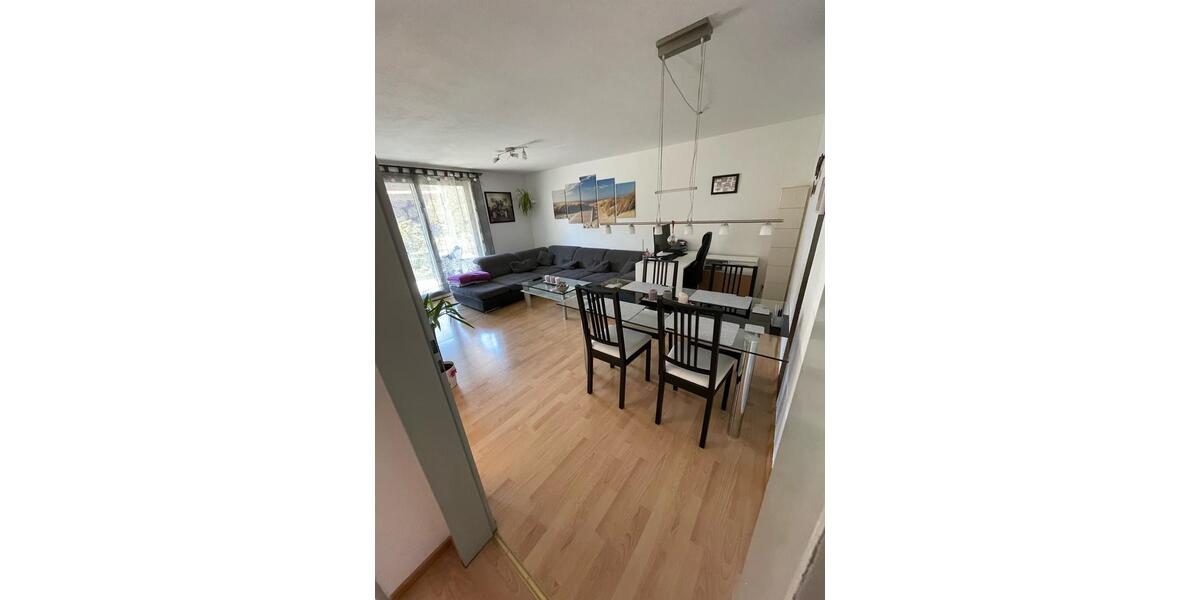Erdgeschoßwohnung Engen - 2.5 Zimmer, 63 m&sup2;, 900&euro; | Angebot:25923472