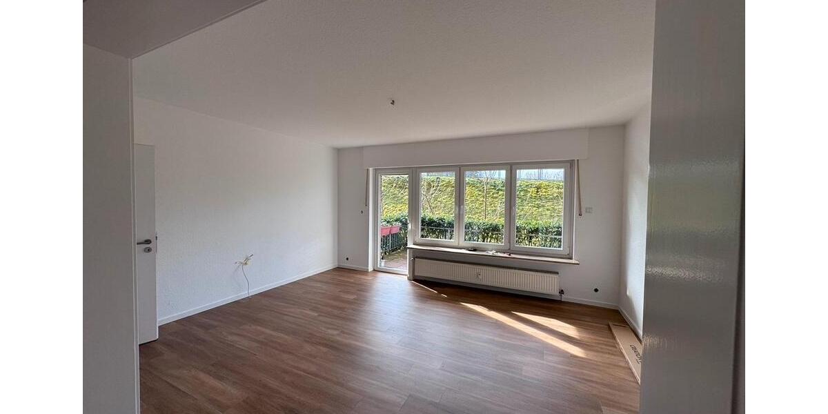 Erdgeschoßwohnung Lingen (Ems) - 3 Zimmer, 90 m&sup2;, 800&euro; | Angebot:26662377