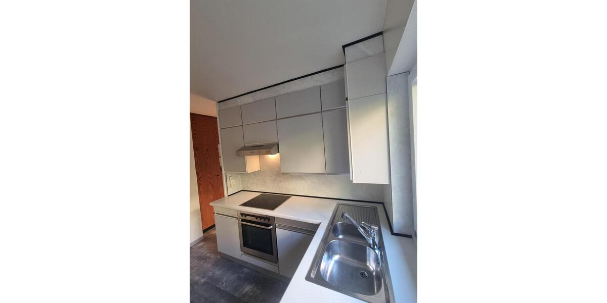 Etagenwohnung Meschede - 5 Zimmer, 180 m&sup2;, 1.100&euro; | Angebot:25551536