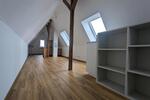 Dachgeschoßwohnung Trossingen - 4.5 Zimmer, 111 m&sup2;, 333&euro; | Angebot:25329957