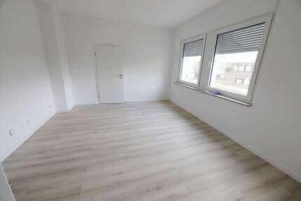 Gewerbeobjekt Lage - 850&euro; | Angebot:26988184