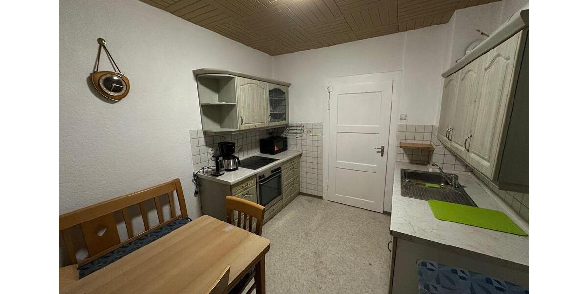 Wohnen auf Zeit Wunsiedel - 10 Zimmer, 75 m&sup2;, 20&euro; | Angebot:23569878