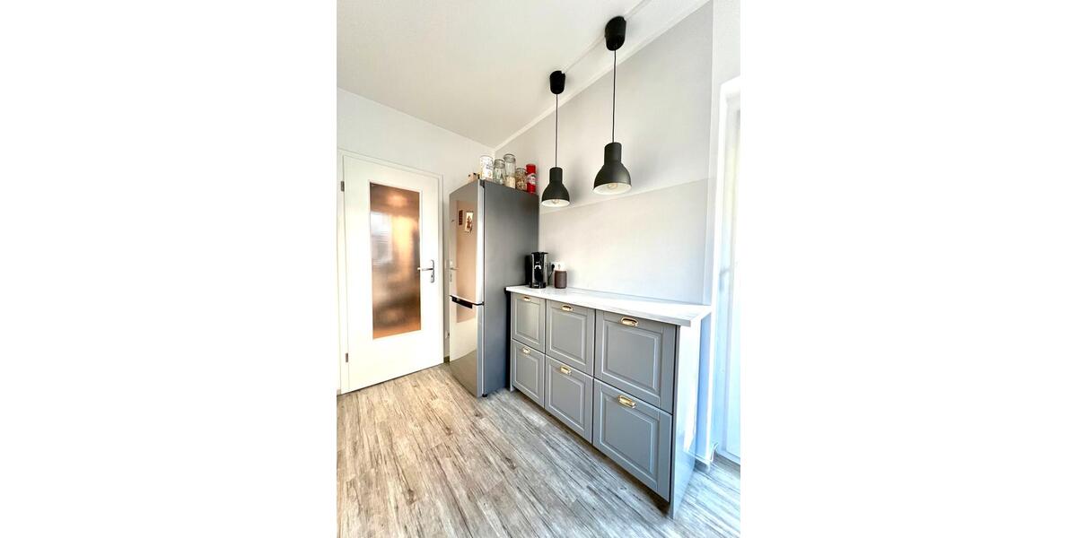 Wohnen auf Zeit Düsseldorf Stadtmitte - 2 Zimmer, 80 m&sup2;, 2.200&euro; | Angebot:25723305