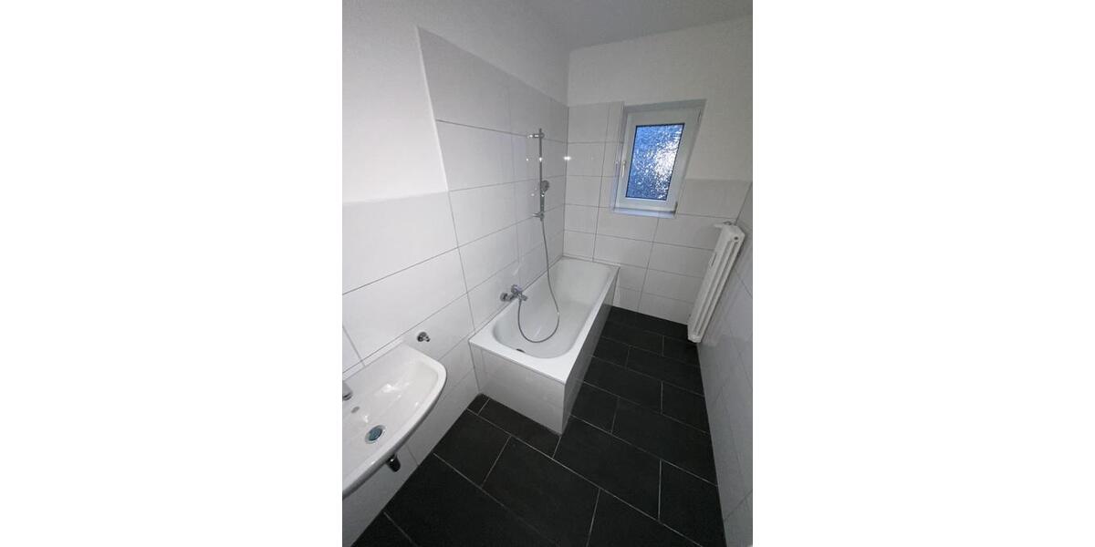 Etagenwohnung Stolberg (Rheinland) - 3 Zimmer, 88 m&sup2;, 675&euro; | Angebot:21529434