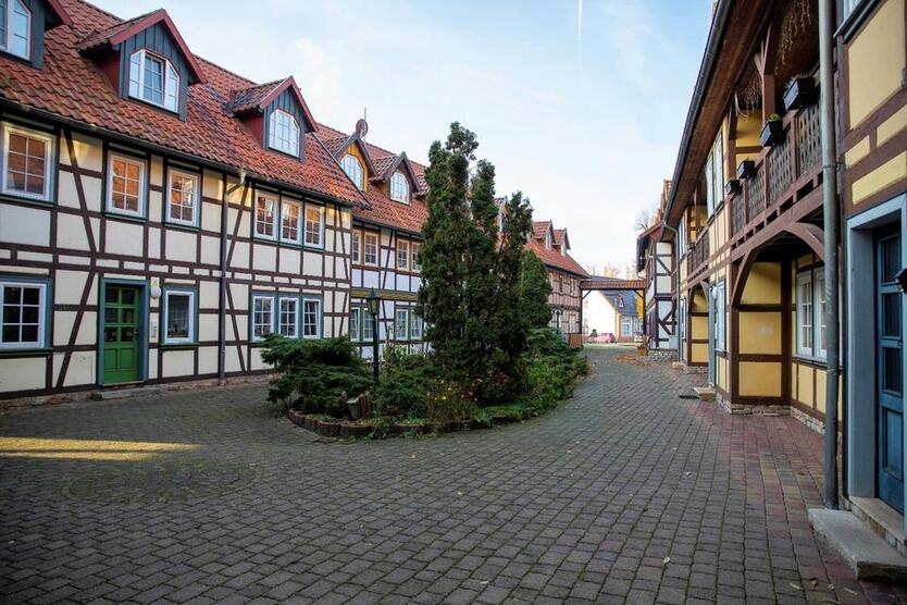Erholung im Grünen finden - Drei-Raum-Wohnung mit Balkon