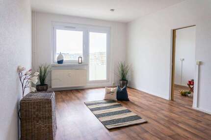 Wohnung Chemnitz Markersdorf - 3 Zimmer, 71 m&sup2;, 425&euro; | Angebot:26600071