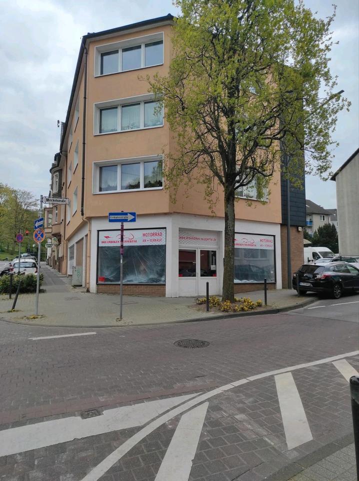 Großes Ladenlokal 185 qm mit Keller Meckelstr