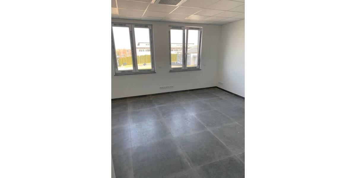 Gewerbeobjekt Wetzlar Büblingshausen - 4 Zimmer, 164 m&sup2;, 2.000&euro; | Angebot:26674724