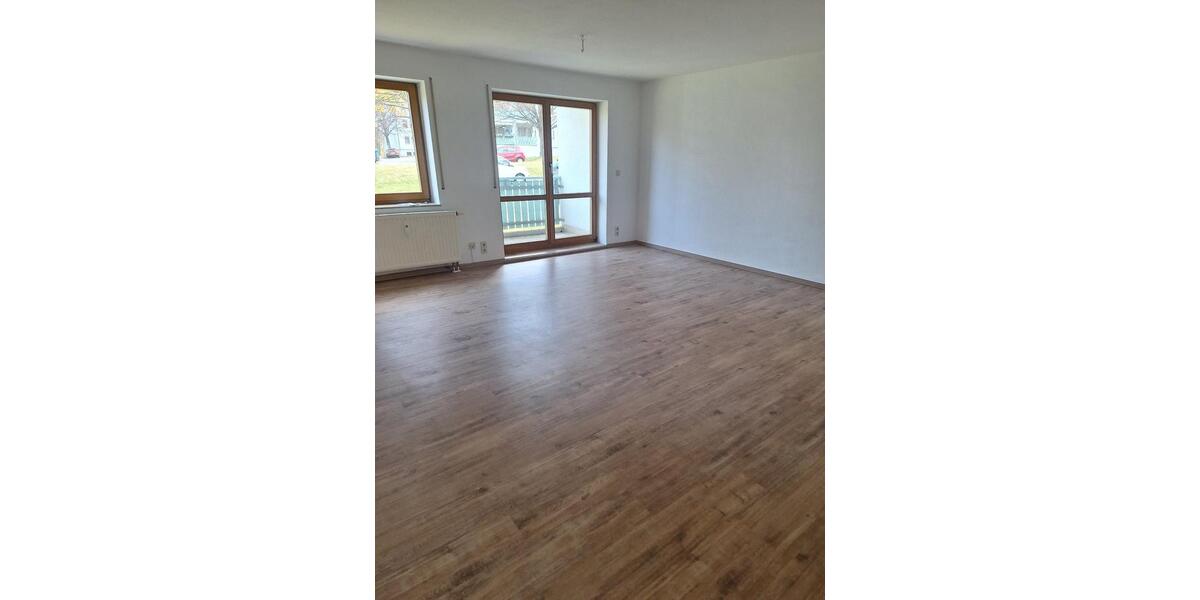 Erdgeschoßwohnung Annaberg-Buchholz Buchholz - 3 Zimmer, 72 m&sup2;, 410&euro; | Angebot:23524645