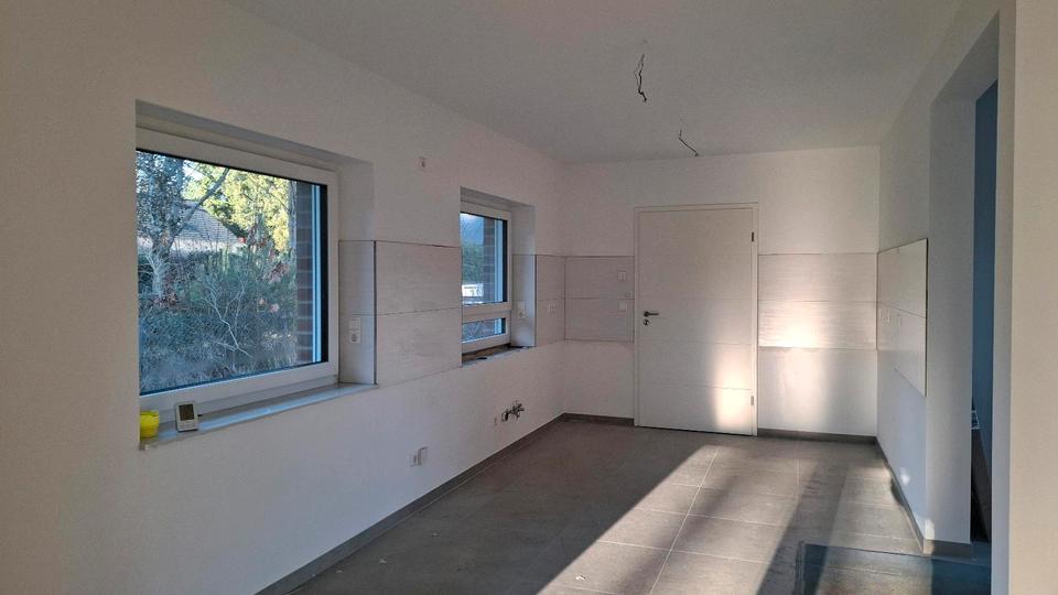 Doppelhaushälfte Hambühren - 3 Zimmer, 114 m&sup2;, 1.400&euro; | Angebot:21683298
