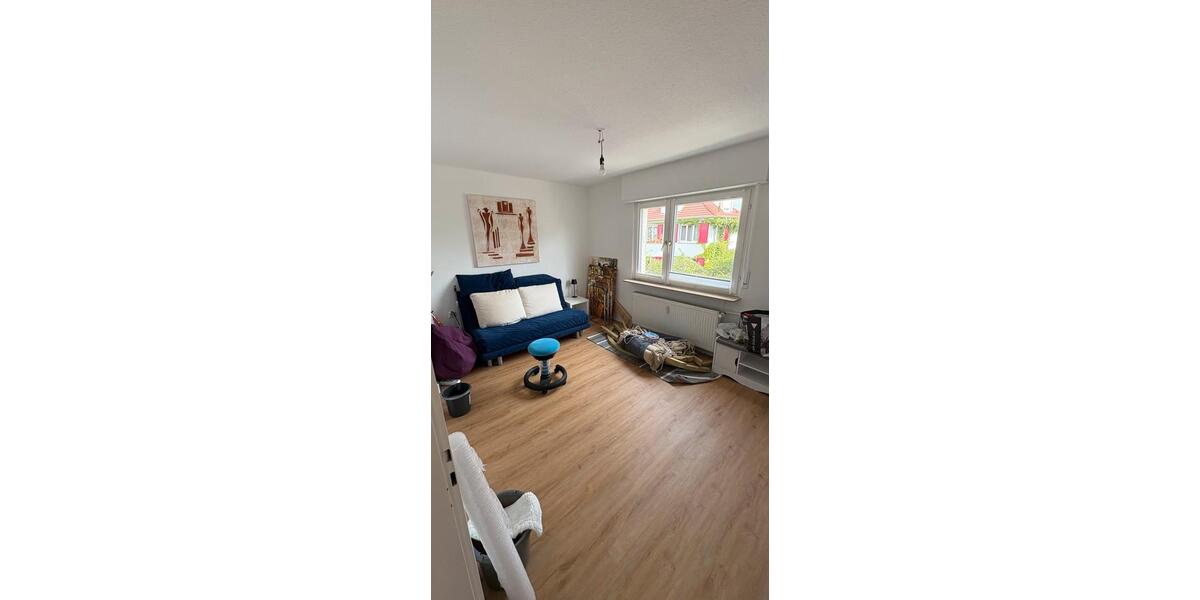 Etagenwohnung Ilvesheim - 3 Zimmer, 90 m&sup2;, 1.100&euro; | Angebot:26613974