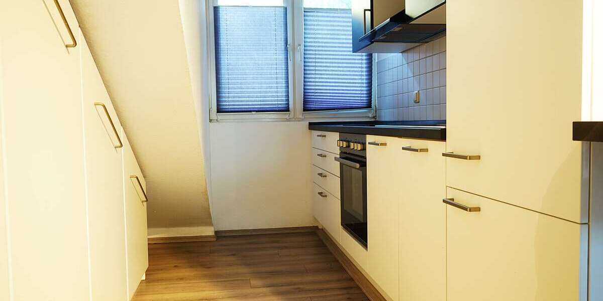 Wohnung zum Mieten in Wuppertal 300 € 34 m² 1 zimmer