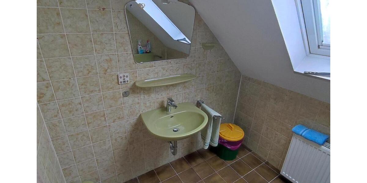 Dachgeschoßwohnung Ostercappeln - 4 Zimmer, 98 m&sup2;, 650&euro; | Angebot:25182826