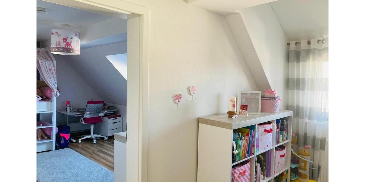 Dachgeschoßwohnung Fulda Kohlhaus - 4 Zimmer, 145 m&sup2;, 1.200&euro; | Angebot:25997863