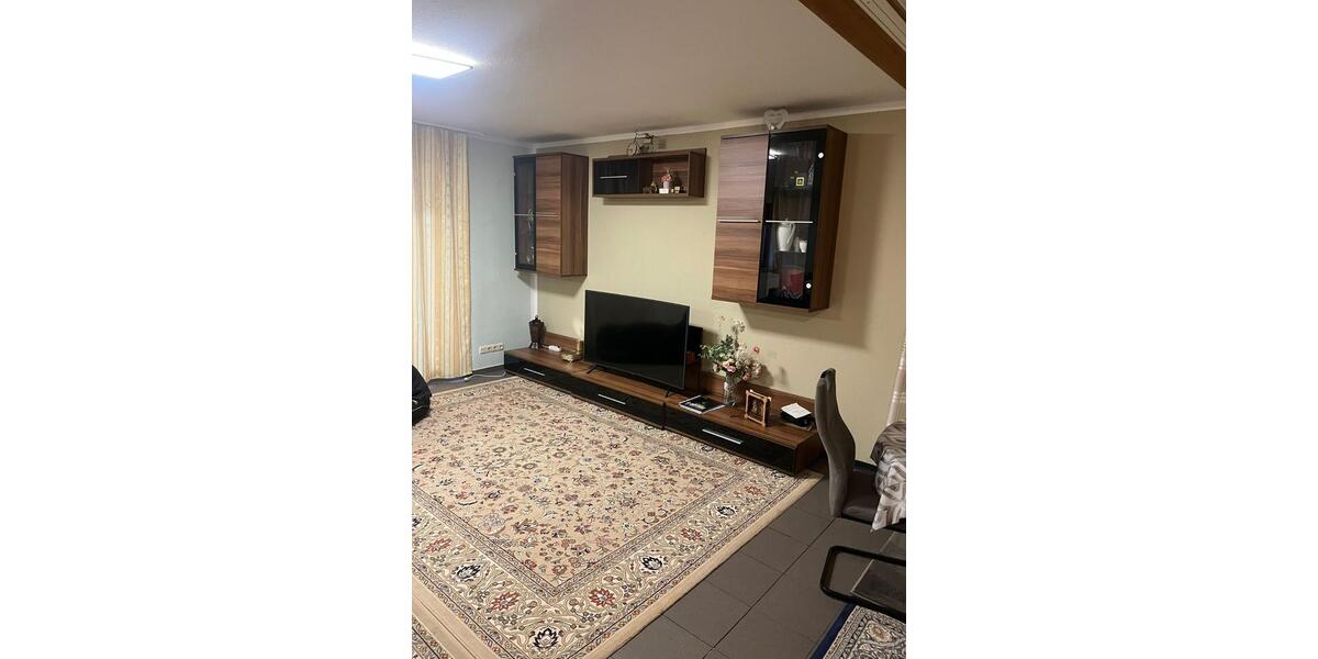 Reihenhaus Kleinlangheim - 5 Zimmer, 147 m&sup2;, 1.250&euro; | Angebot:25086117