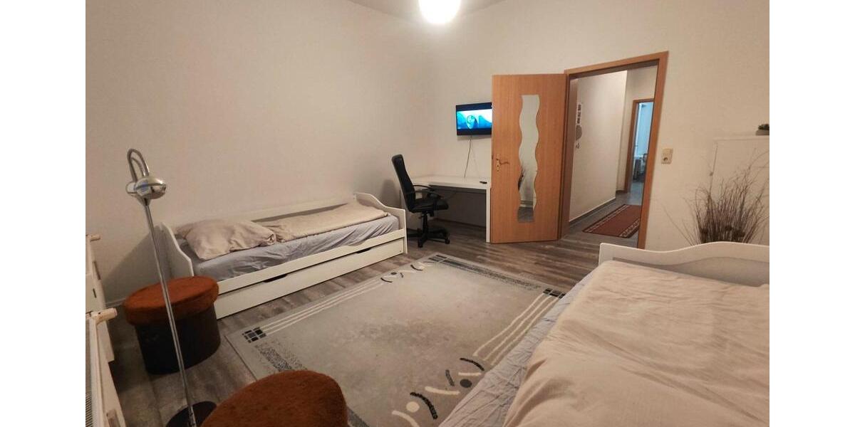 Wohnen auf Zeit Staßfurt - 4 Zimmer, 100 m&sup2;, 25&euro; | Angebot:25791124