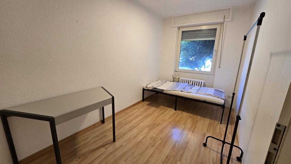 Wohnen auf Zeit Frechen - 4 Zimmer, 80 m&sup2;, 600&euro; | Angebot:25550415