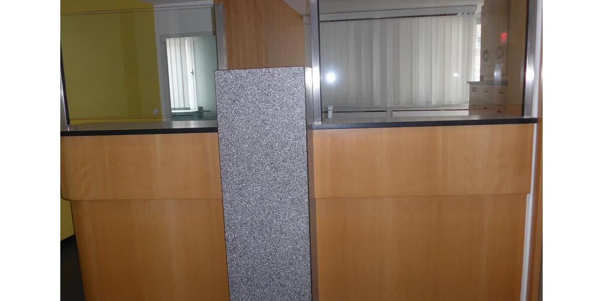 Top Lage, Top Räume, BüroPraxis in Triberg, Marktplatz zimmer