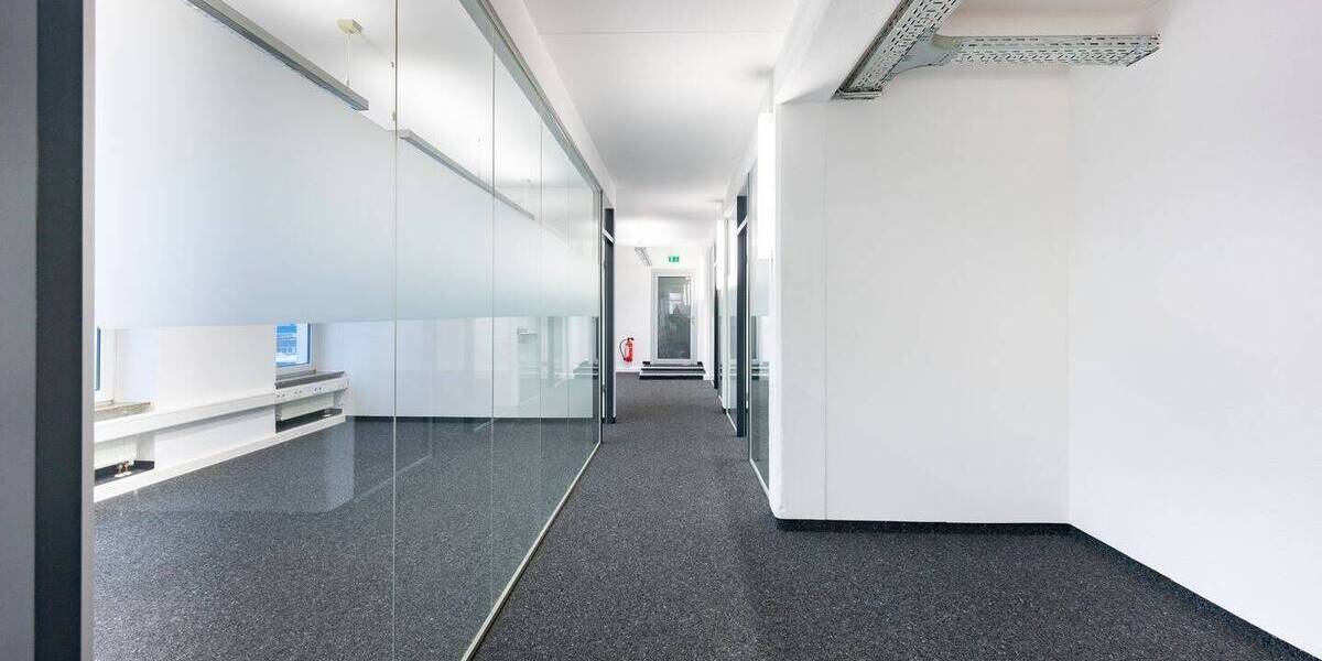 Gewerbeobjekt Würzburg Frauenland - 4 Zimmer, 150 m&sup2;, 1.718&euro; | Angebot:24113023