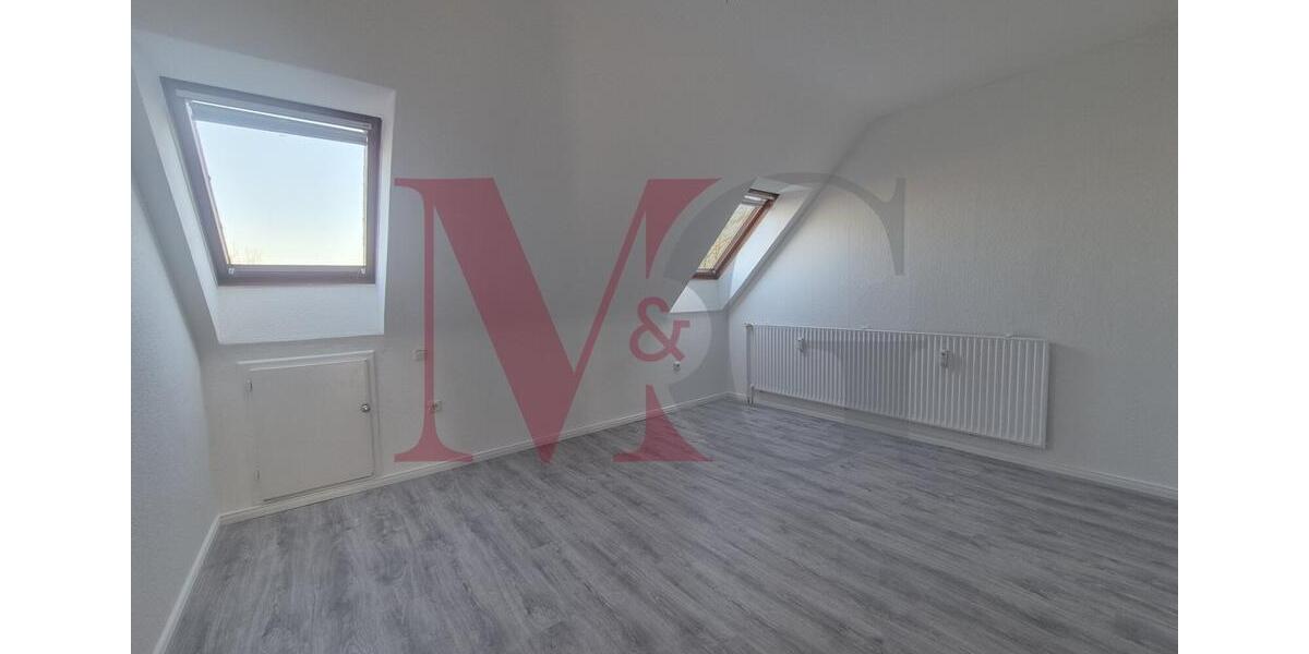 Dachgeschoßwohnung Wilhelmshaven - 3 Zimmer, 67 m&sup2;, 505&euro; | Angebot:25842695
