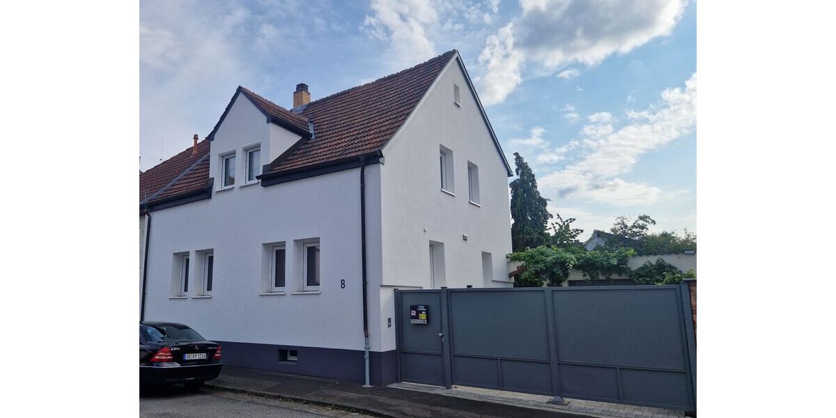 6-Zi-DHH neu saniert, Wärmepumpe, Wallbox-ready, Dämmung, EBK, großer Garten - Einfamilienhaus Stockstadt am Main | Angebot:26986202