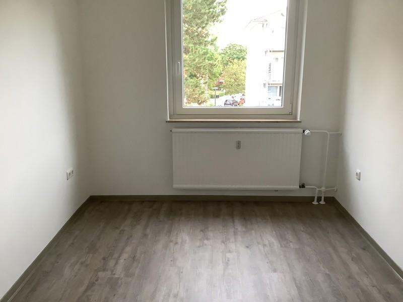 Ansprechende, individuelle 2,5-Zimmer-Wohnung zimmer