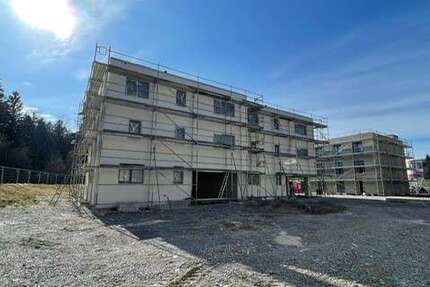 Haus Pforzen - 8 Zimmer, 239 m&sup2;, 2.200&euro; | Angebot:25929718