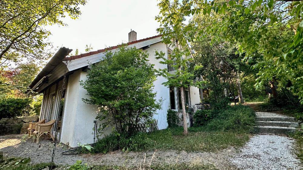 Mehrfamilienhaus, Wohnhaus Weil der Stadt - 7 Zimmer, 200 m&sup2;, 2.700&euro; | Angebot:26106042