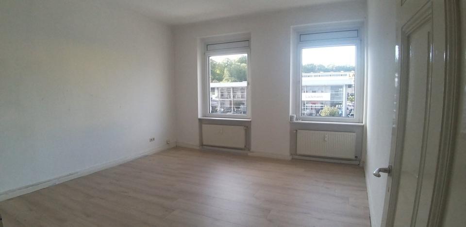Wuppertal, Elberfeld, UellendahlKaternberg, 2 Zi.,KDB,Balk.,mod. zimmer