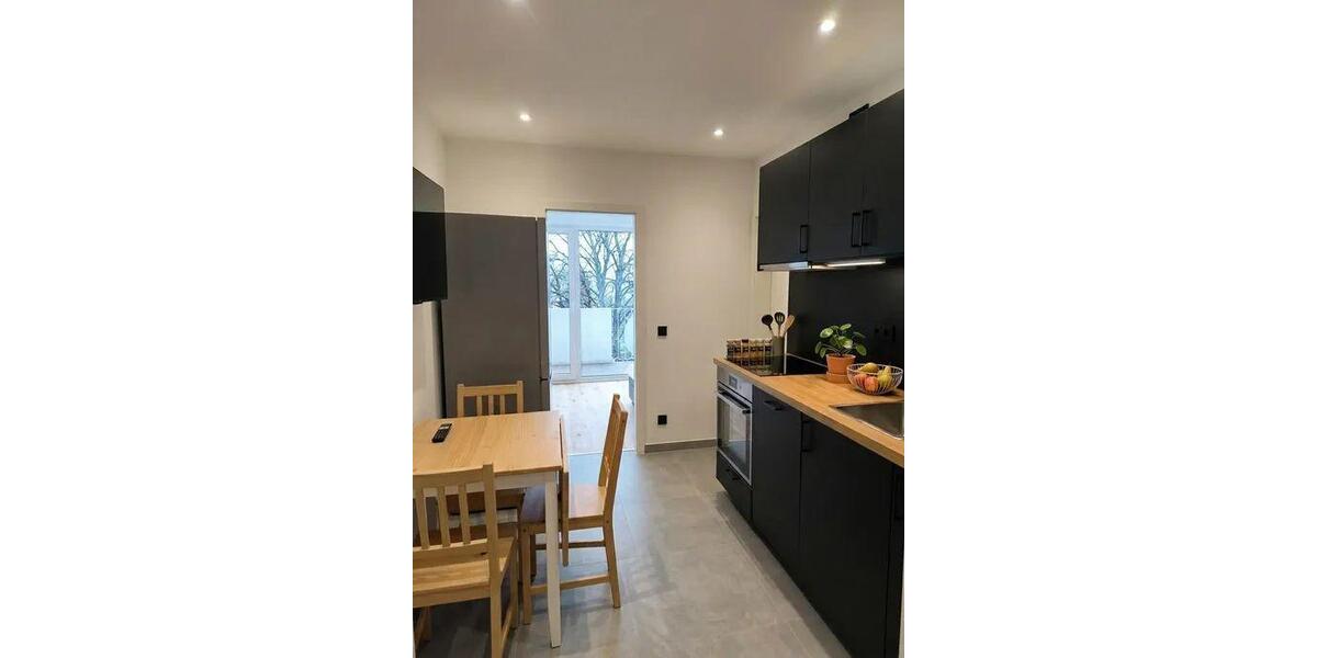 Etagenwohnung München Sendling-Westpark - 5 Zimmer, 13 m&sup2;, 755&euro; | Angebot:26565465